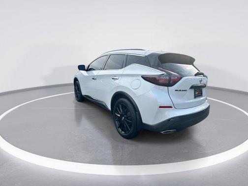 2022 Nissan Murano SL