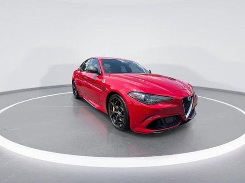 2018 Alfa Romeo Giulia Quadrifoglio