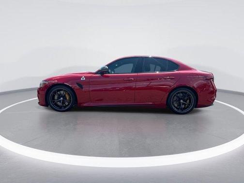 2018 Alfa Romeo Giulia Quadrifoglio