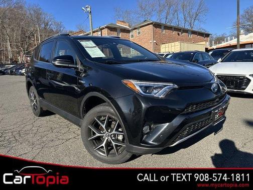 2017 Toyota RAV4 Hybrid SE