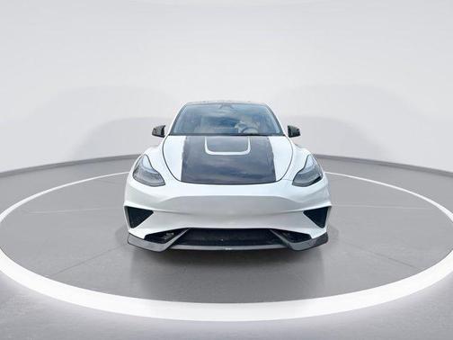 2024 Tesla Model Y Performance