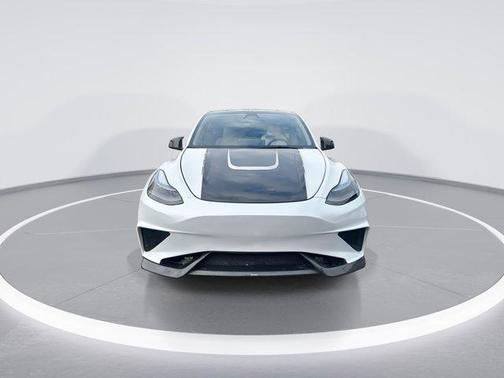 2024 Tesla Model Y Performance