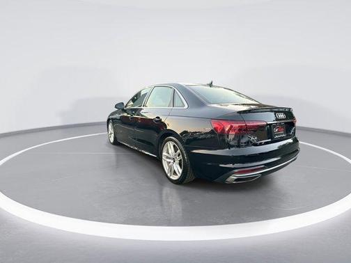 2023 Audi A4 45 S line Premium Plus