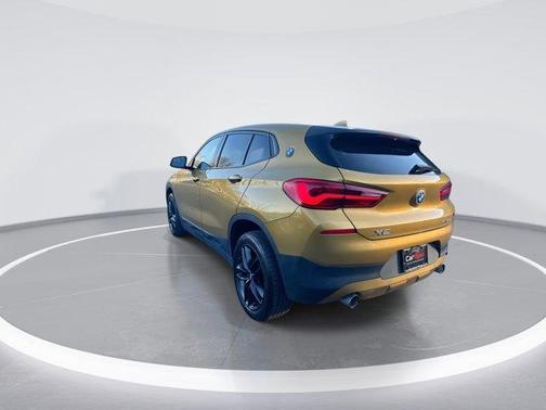 Galvanic Gold Metallic 2018 BMW X2 xDrive28i