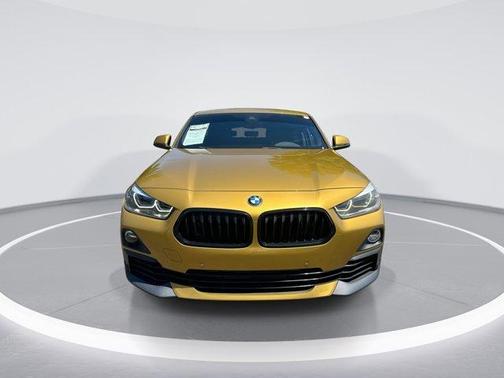 Galvanic Gold Metallic 2018 BMW X2 xDrive28i