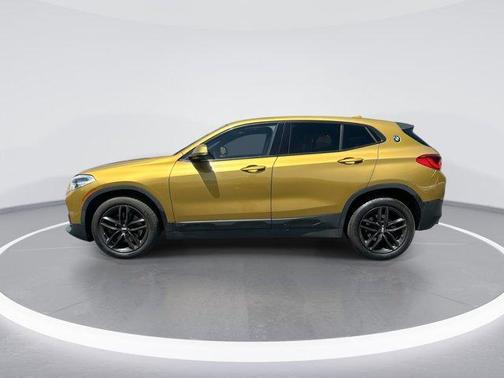 Galvanic Gold Metallic 2018 BMW X2 xDrive28i