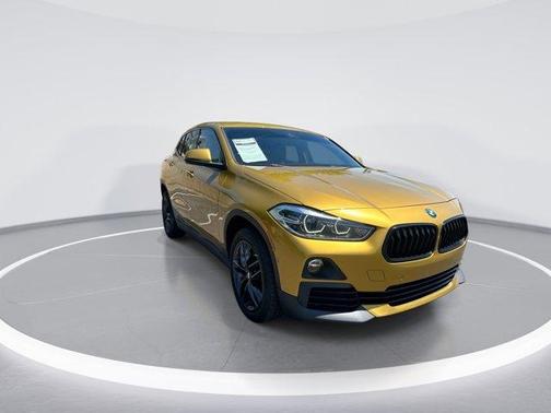 Galvanic Gold Metallic 2018 BMW X2 xDrive28i