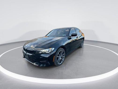 2019 BMW 330 i xDrive