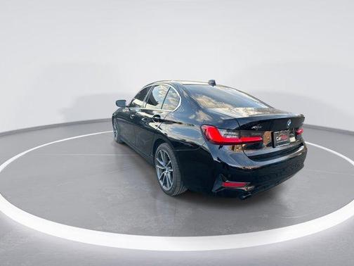 2019 BMW 330 i xDrive
