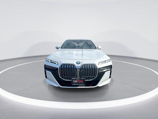 2024 BMW 740 i xDrive
