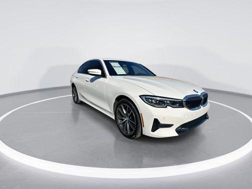 2019 BMW 330 i xDrive