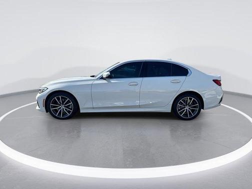 2019 BMW 330 i xDrive