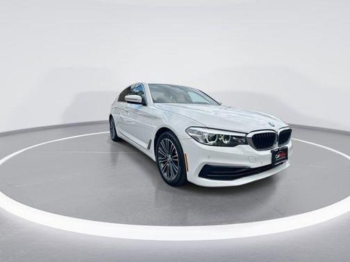 2019 BMW 530 i xDrive