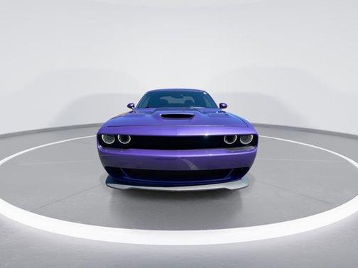 Plum Crazy Pearlcoat 2016 Dodge Challenger SRT Hellcat