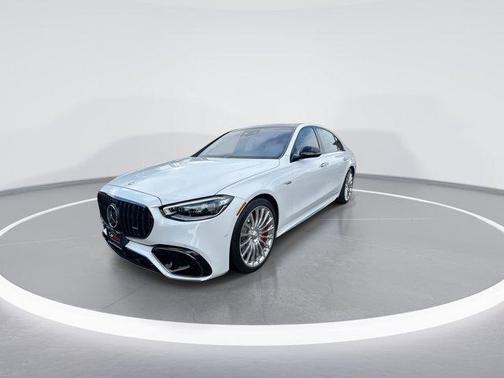 2024 Mercedes-Benz AMG S 63 E Base