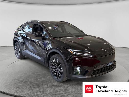 Midnight Black Metallic 2026 Toyota C-HR XSE