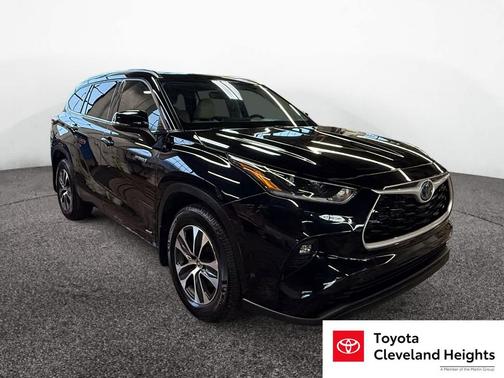 2021 Toyota Highlander Hybrid XLE