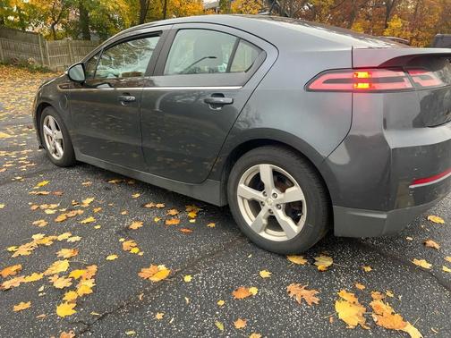 2013 Chevrolet Volt Base