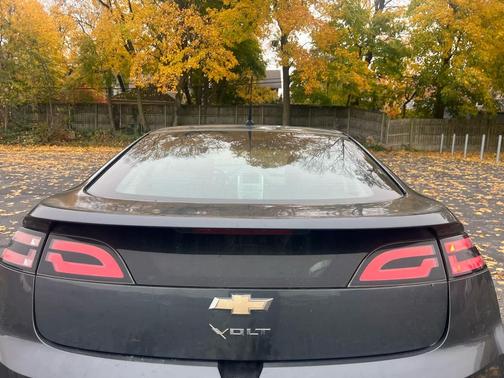 2013 Chevrolet Volt Base