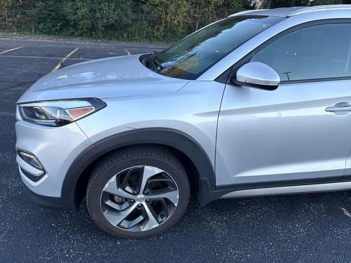 2017 Hyundai TUCSON Sport