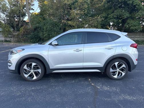 2017 Hyundai TUCSON Sport