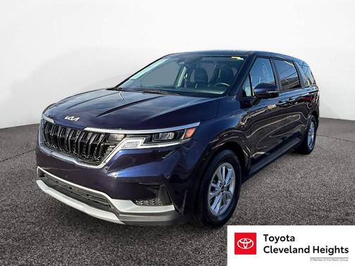 2024 Kia Carnival LX