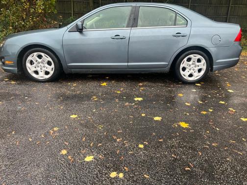 2011 Ford Fusion SE