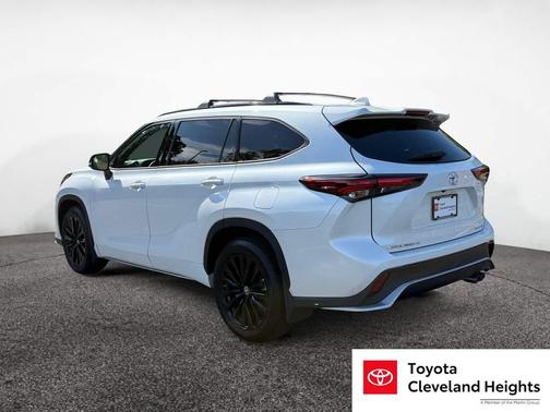 2024 Toyota Highlander XSE