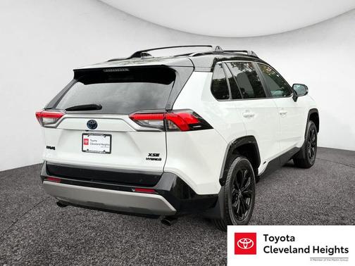 2023 Toyota RAV4 Hybrid SE