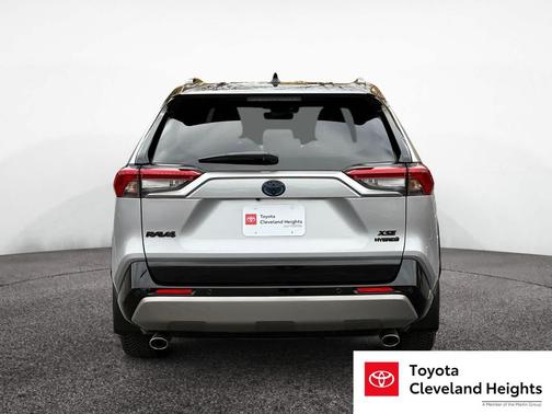 2024 Toyota RAV4 Hybrid SE