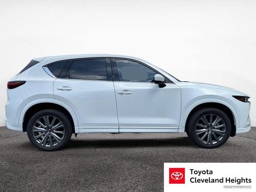 2024 Mazda CX-5 Signature