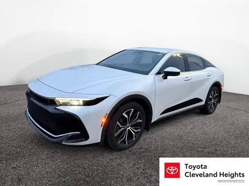 2023 Toyota Crown XLE