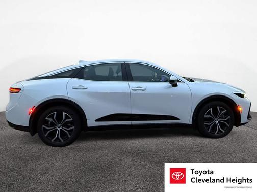 2023 Toyota Crown XLE