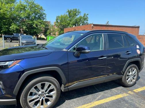2023 Toyota RAV4 Limited
