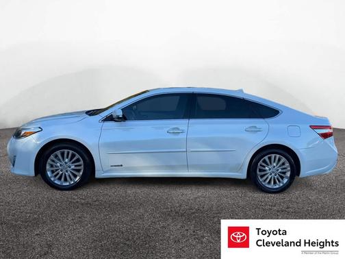 2015 Toyota Avalon Hybrid XLE Premium
