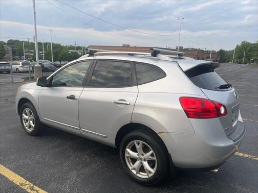 2011 Nissan Rogue SV