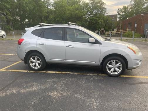 2011 Nissan Rogue SV