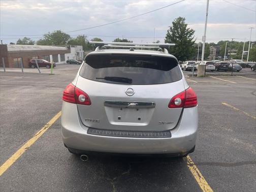 2011 Nissan Rogue SV