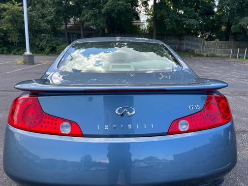 2005 INFINITI G35 Base