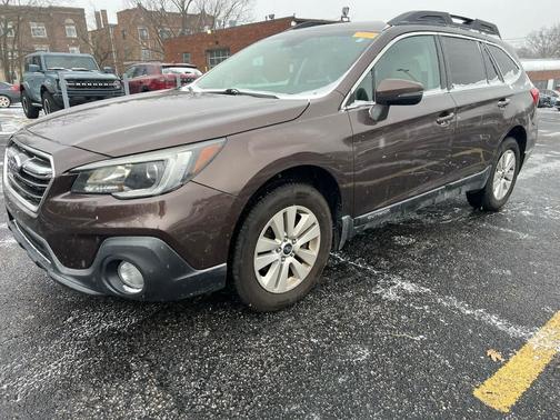 2019 Subaru Outback 2.5i Premium