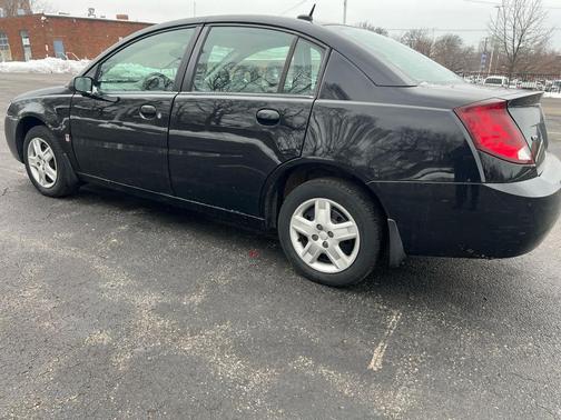 2007 Saturn Ion 2