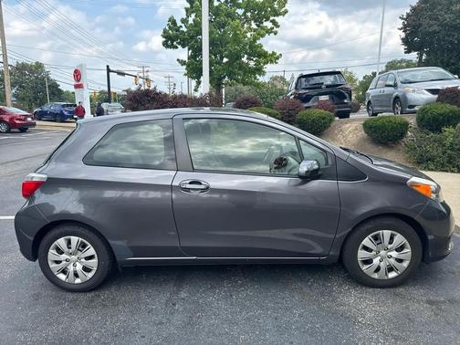 2014 Toyota Yaris LE