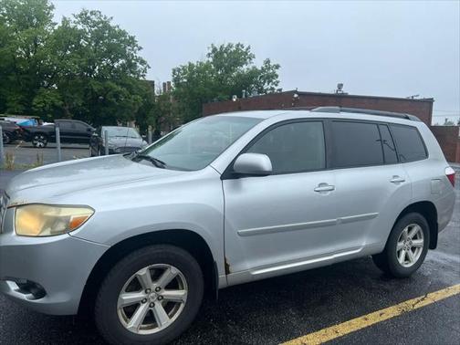 2010 Toyota Highlander SE