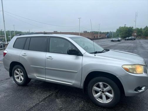 2010 Toyota Highlander SE