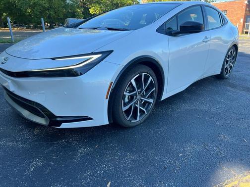 2024 Toyota Prius Prime XSE