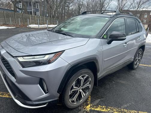 2024 Toyota RAV4 Prime XSE