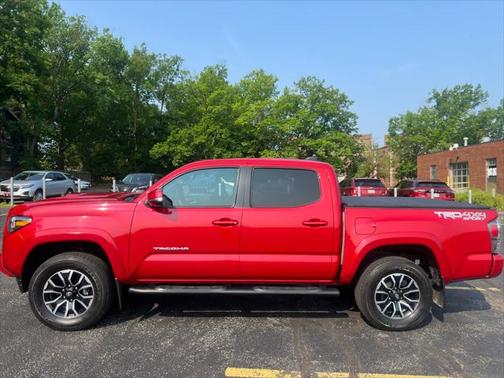 2022 Toyota Tacoma TRD Sport