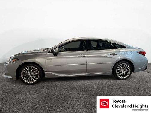 2021 Toyota Avalon Hybrid Limited