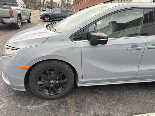 2023 Honda Odyssey Sport