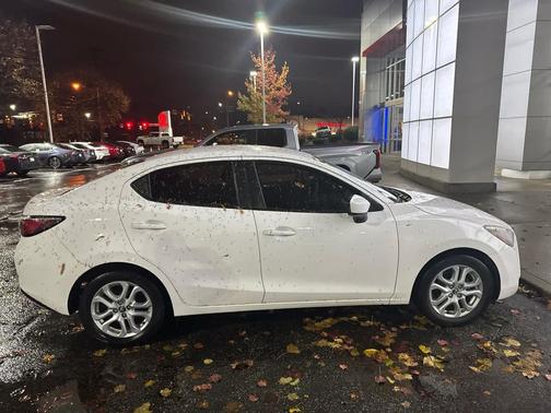 2018 Toyota Yaris iA Base